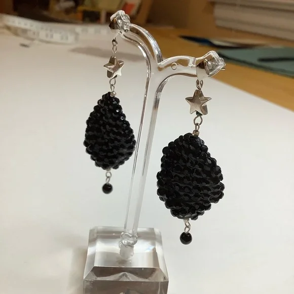 KVITKA CREATIONS Starry Night Black Beaded Stud Earrings - Picture 4 of 6